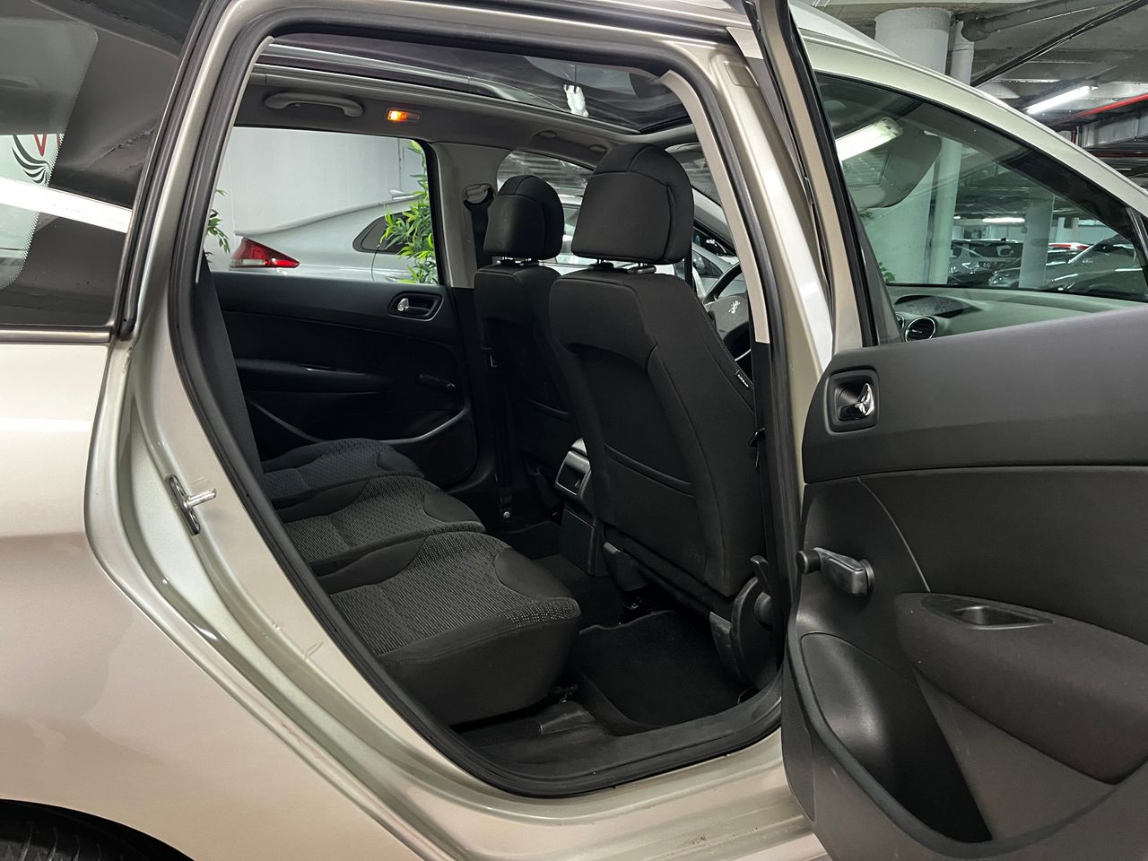 Peugeot 308 SW Confort 1.6 VTi 120 - Foto 13