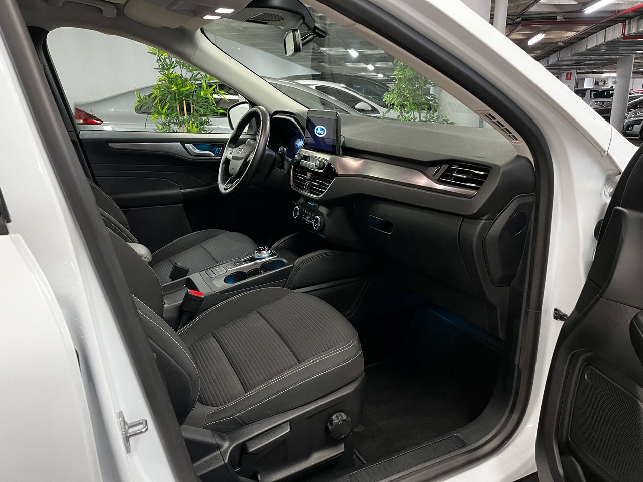 Ford Kuga Titanium 2.5 FHEV 140 kW (190 CV) - Foto 11