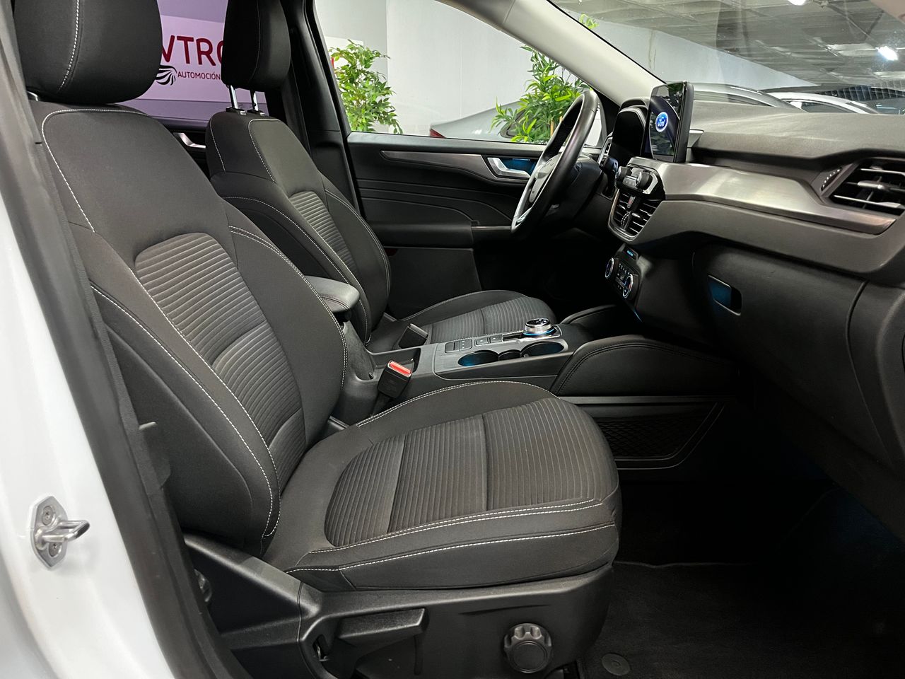 Ford Kuga Titanium 2.5 FHEV 140 kW (190 CV) - Foto 13