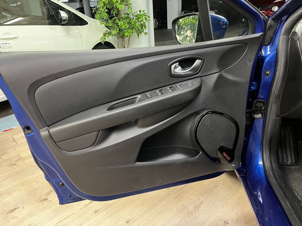 Renault Clio Limited Energy TCe 66 kW (90 CV) - Foto 16