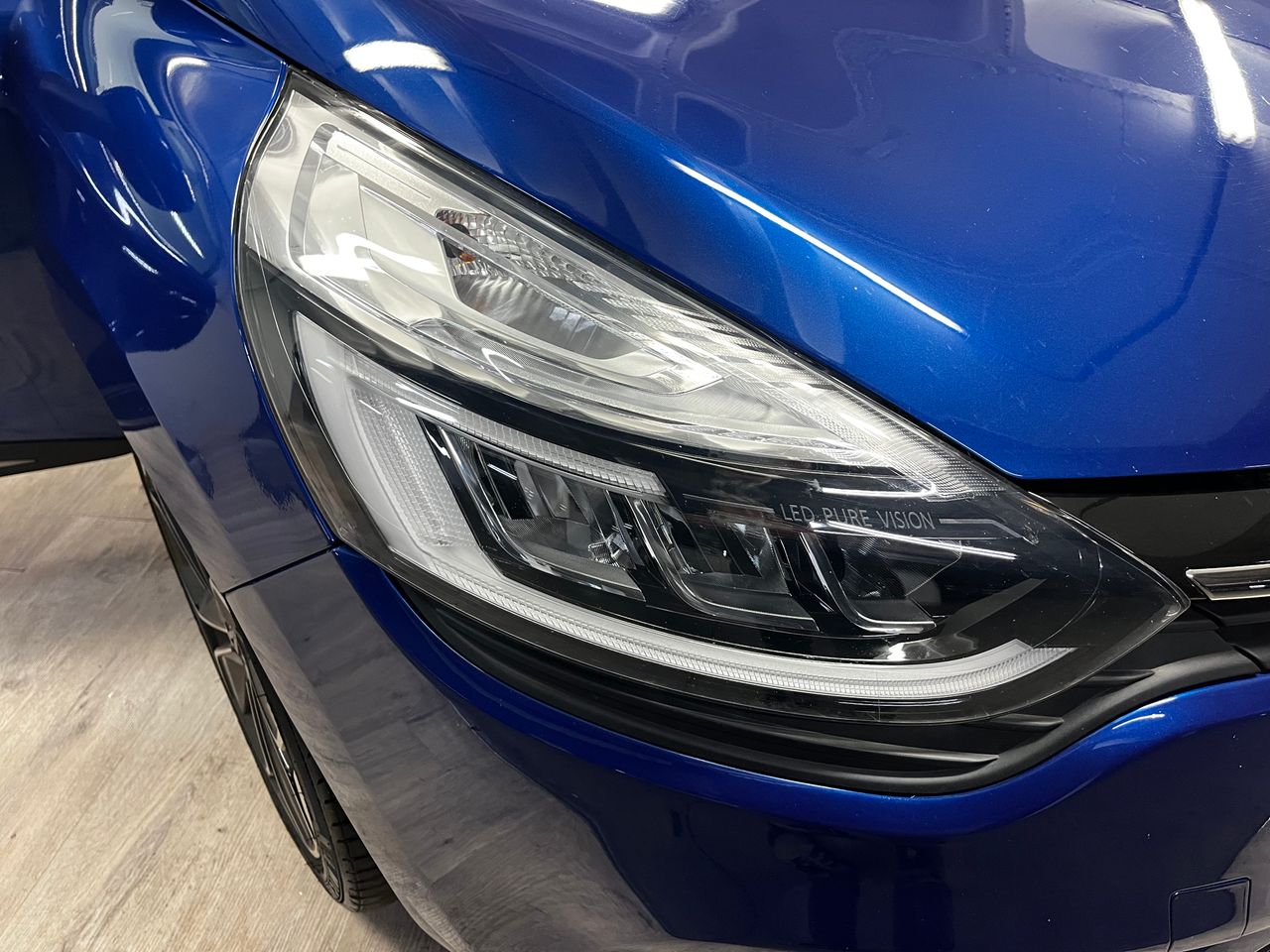 Renault Clio Limited Energy TCe 66 kW (90 CV) - Foto 24