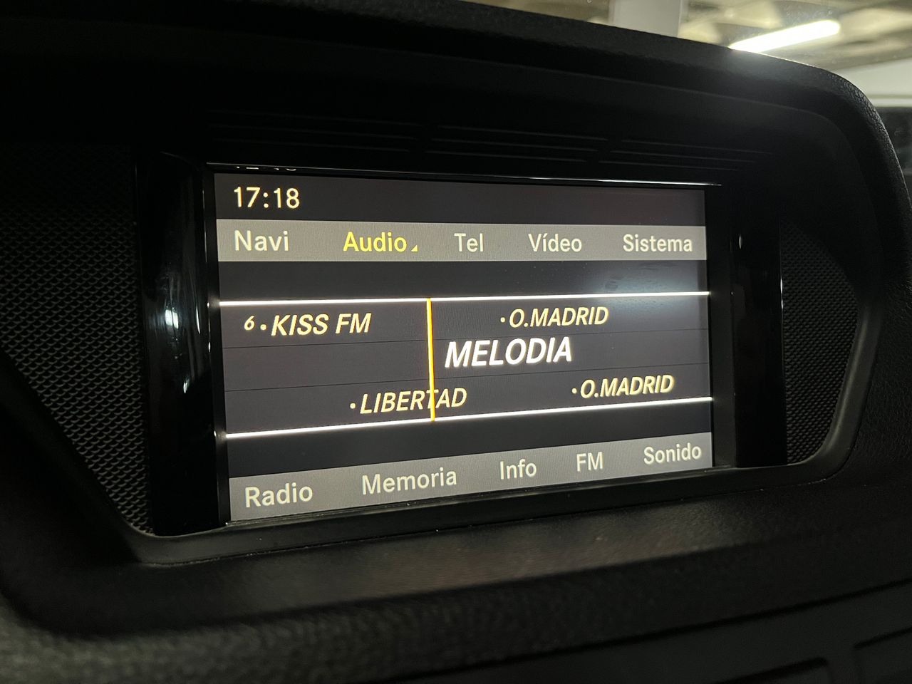 Mercedes Clase E E 250 CDI BlueEFFICIENCY Coupé Aut. - Foto 35