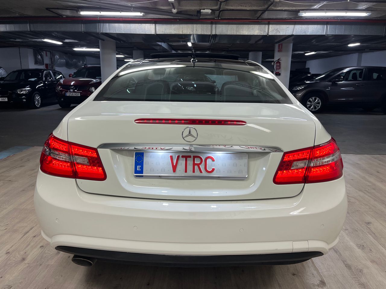 Mercedes Clase E E 250 CDI BlueEFFICIENCY Coupé Aut. - Foto 32