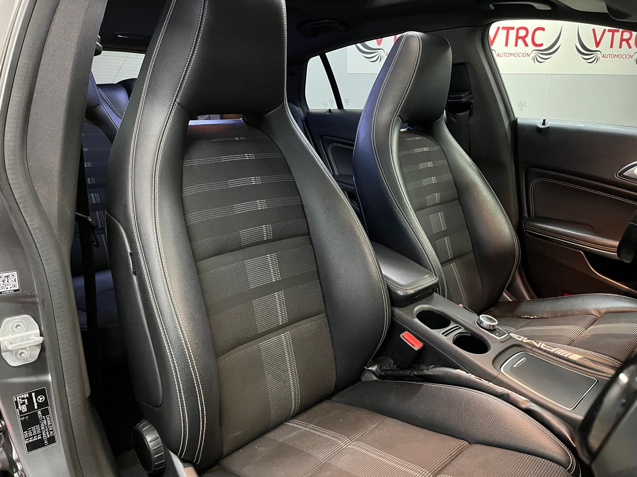 Mercedes CLA 200cdi - Foto 21