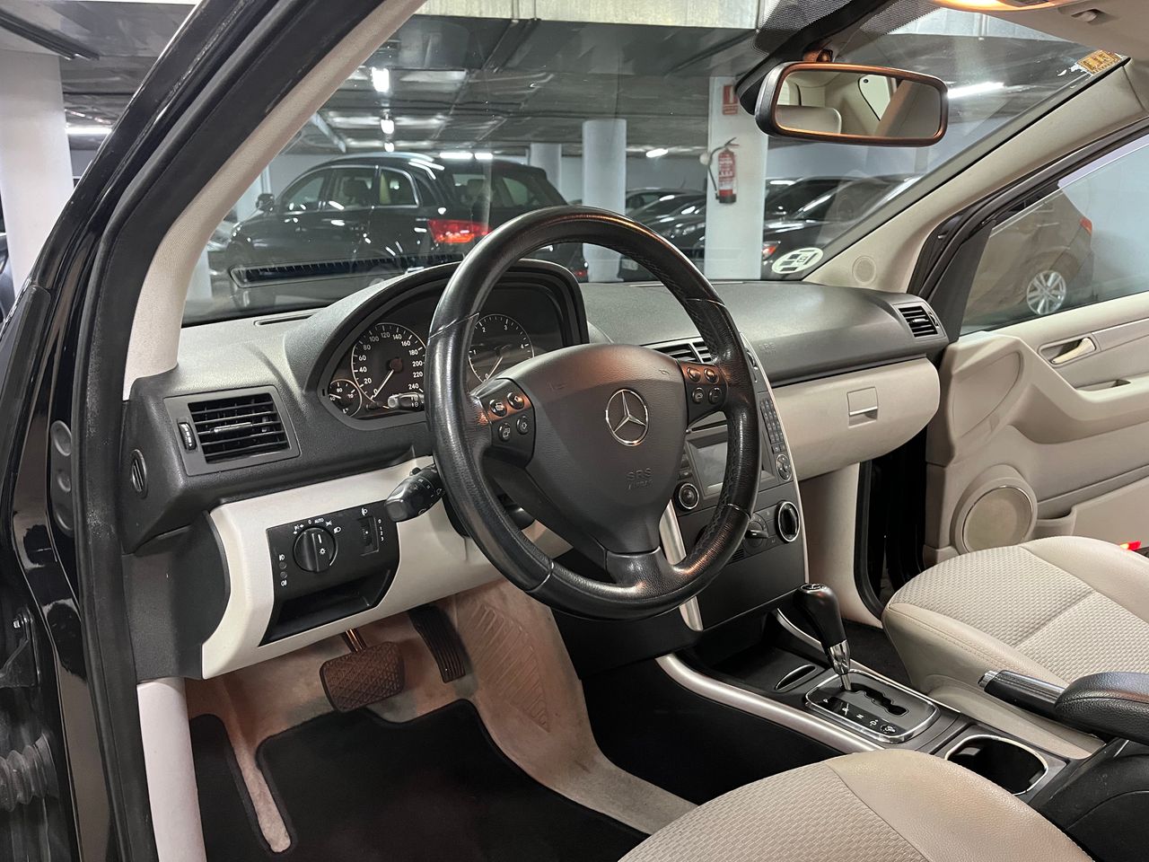 Mercedes Clase A A 180 CDI Berlina Autotronic - Foto 17