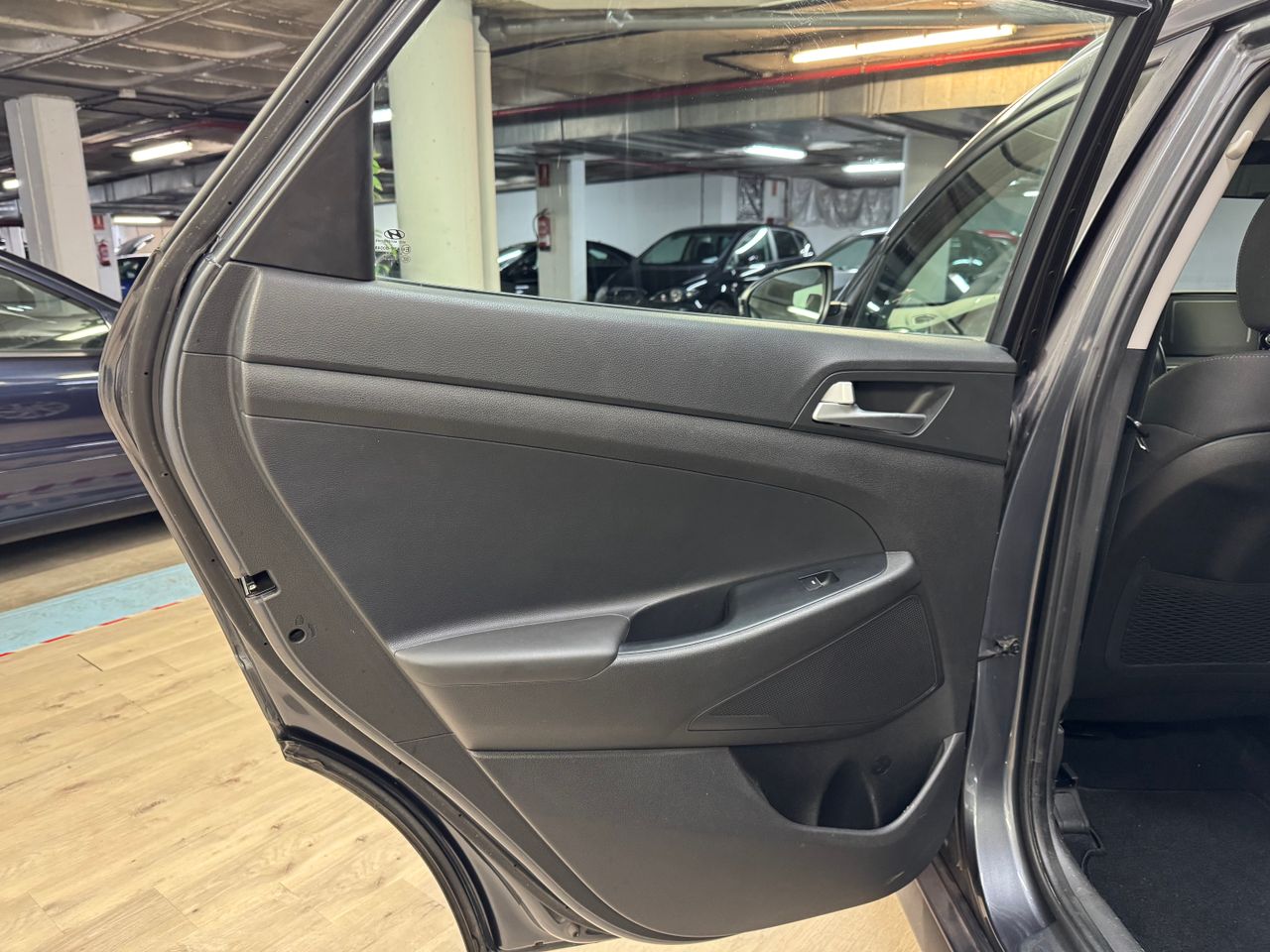 Hyundai Tucson 1.6 CRDI 48V SLE 4X2 - Foto 12