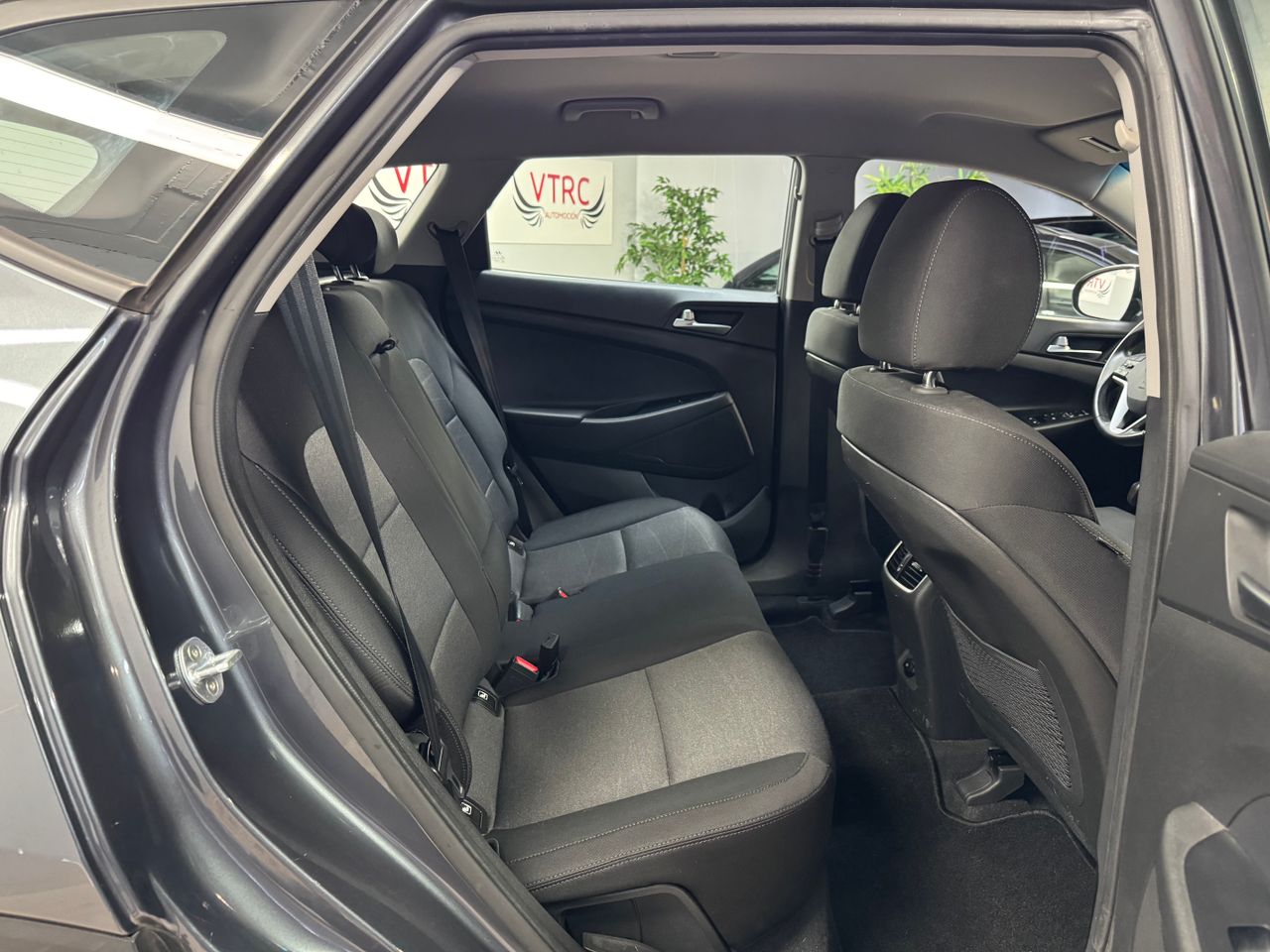 Hyundai Tucson 1.6 CRDI 48V SLE 4X2 - Foto 9