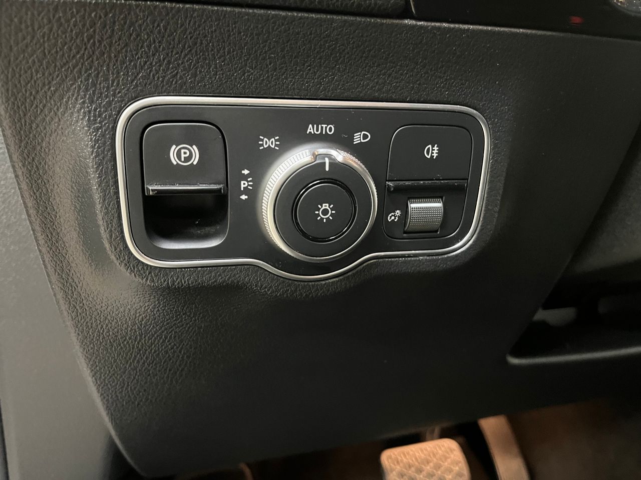 Mercedes GLA 200 d 8G-DCT - Foto 15