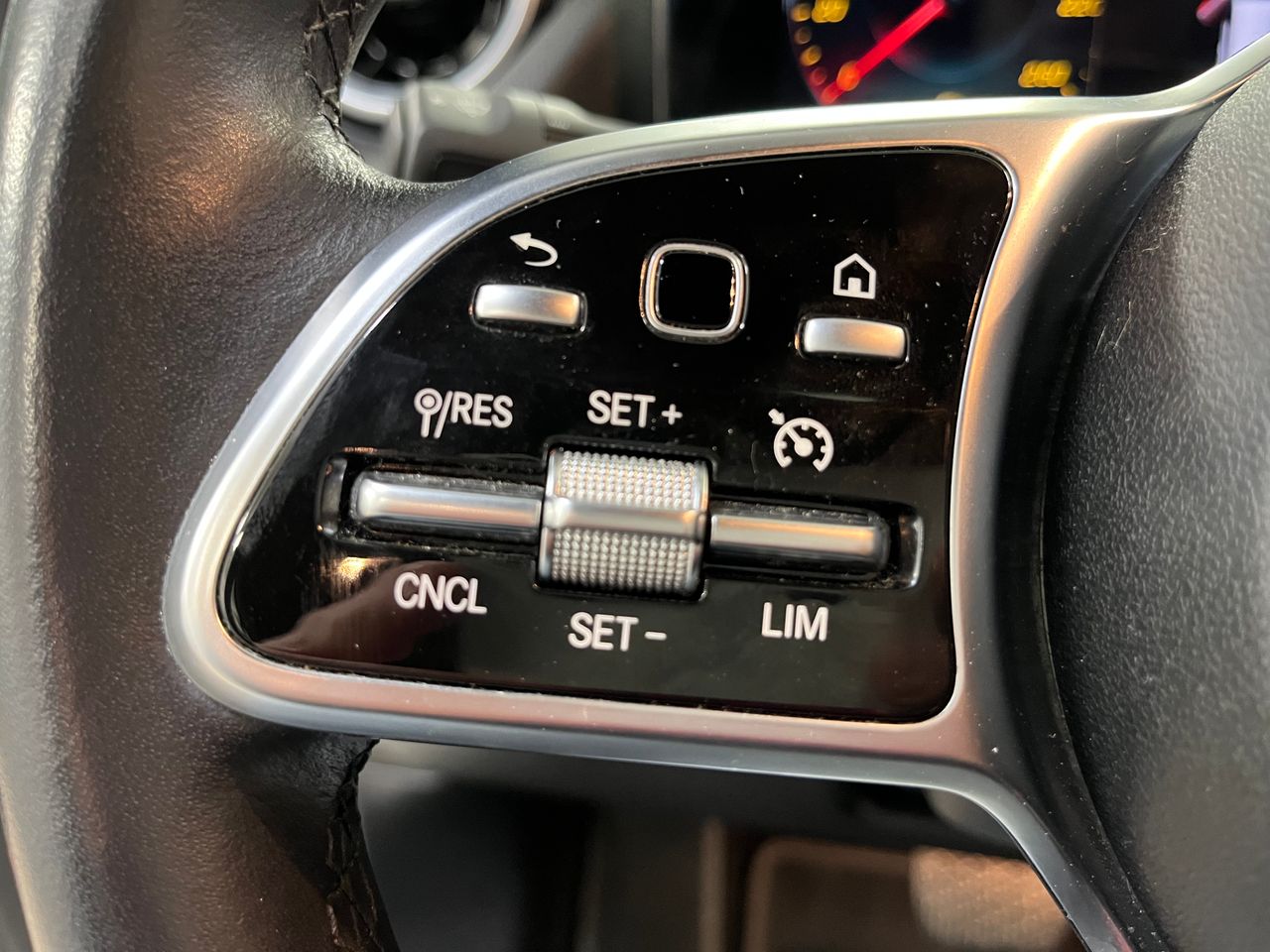 Mercedes GLA 200 d 8G-DCT - Foto 19