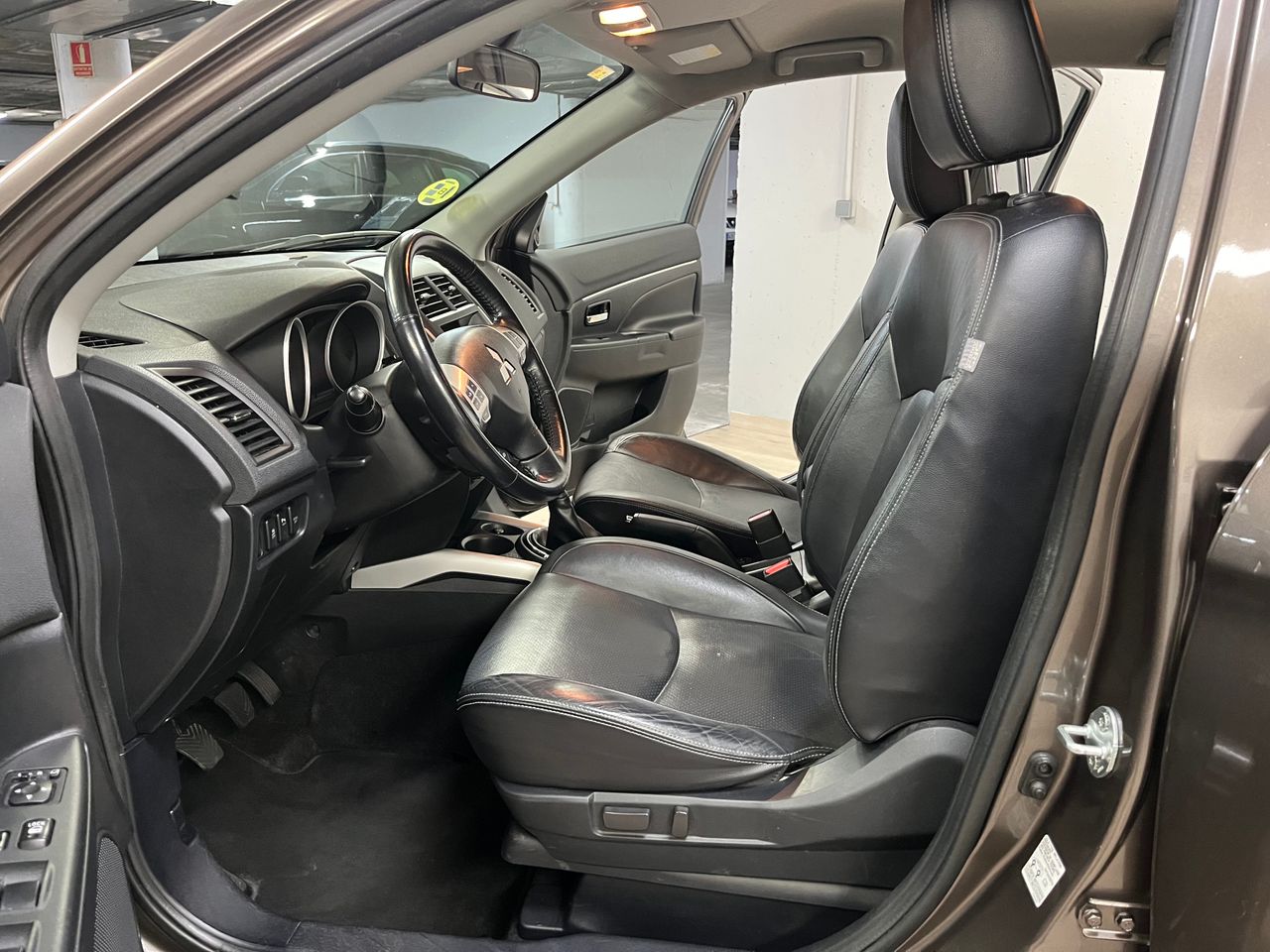 Mitsubishi ASX 180 DI-D Kaiteki - Foto 13