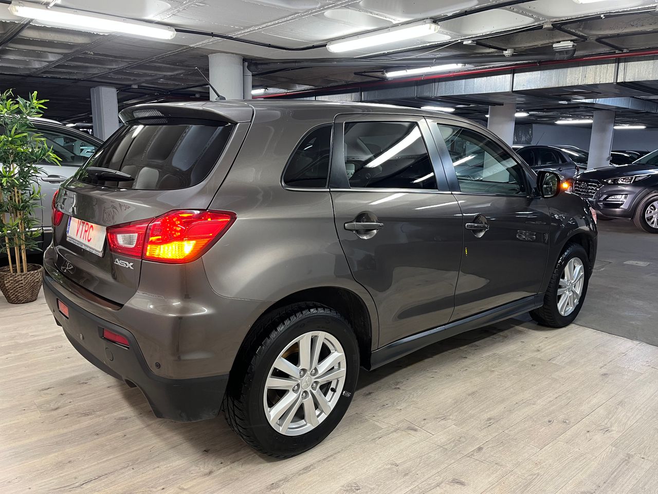 Mitsubishi ASX 180 DI-D Kaiteki - Foto 26