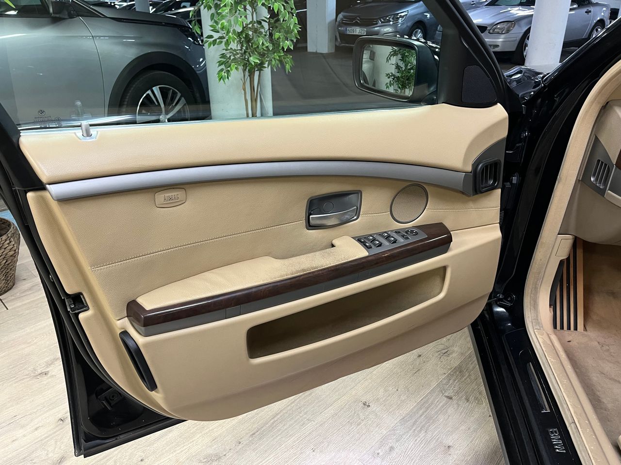 BMW Serie 7 730d - Foto 14