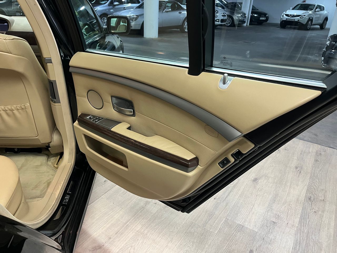 BMW Serie 7 730d - Foto 9