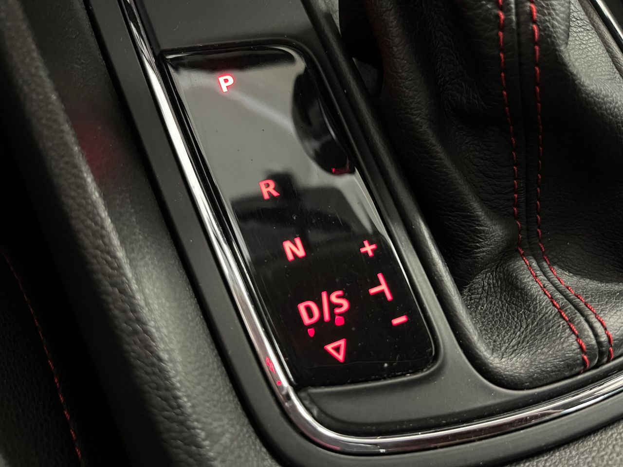 Seat Leon León 2.0 TDI CR 150 CV Start&Stop FR DSG 6 vel. - Foto 19