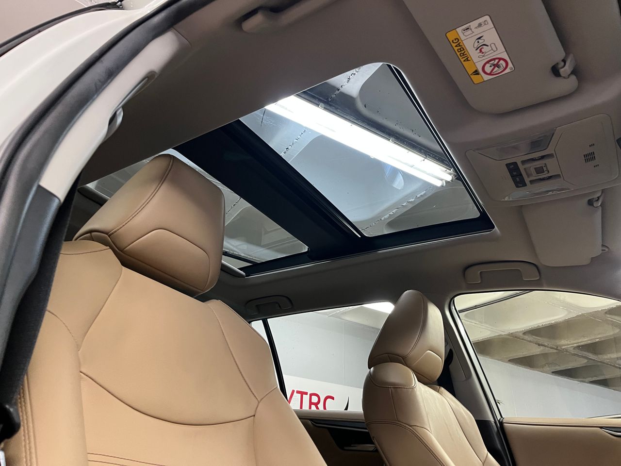 Toyota Rav4 RAV4 Hybrid 220H 4x2 Luxury - Foto 7