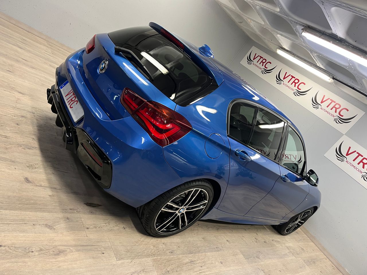 BMW Serie 1 118d 5p - Foto 34