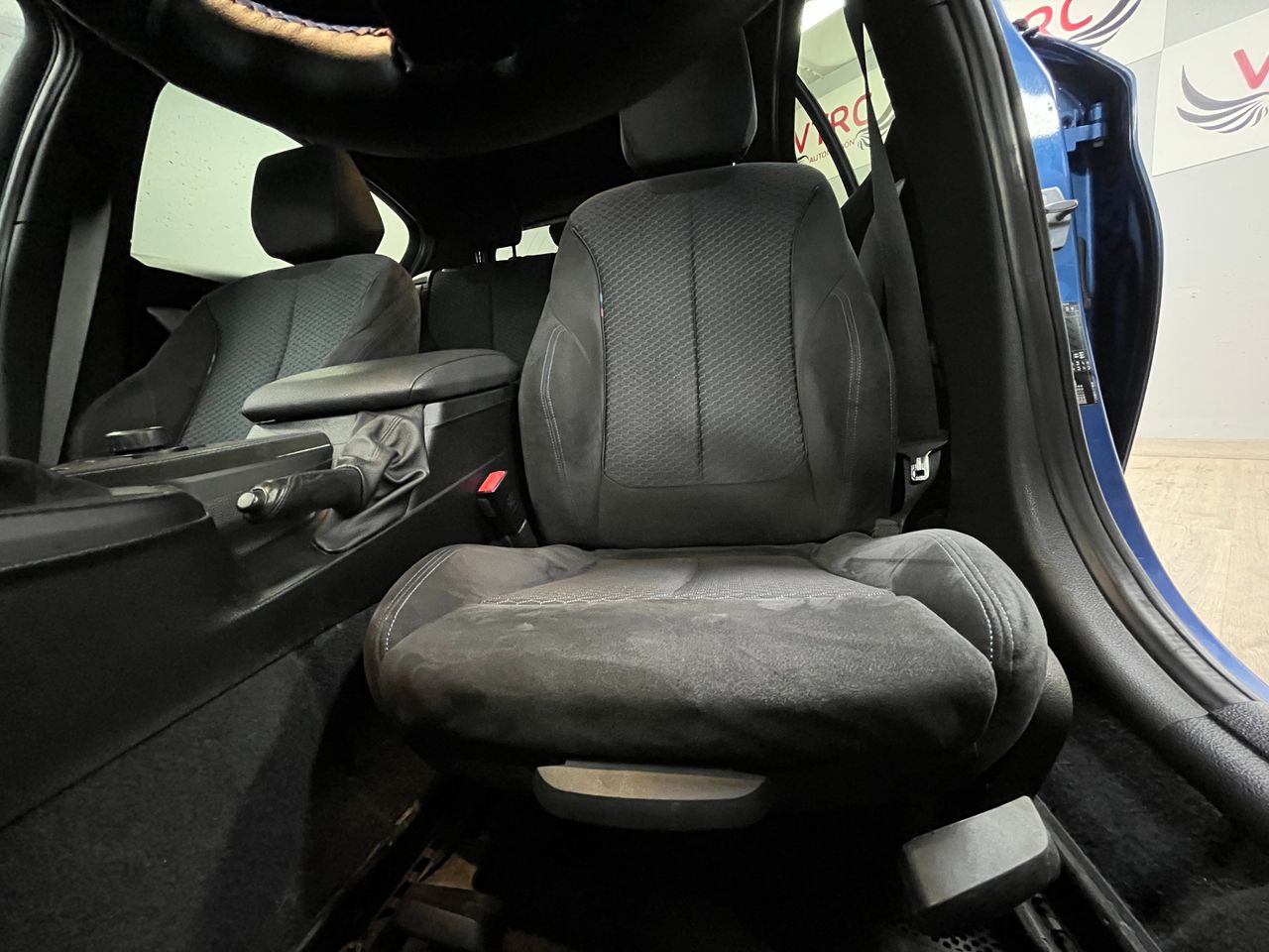 BMW Serie 1 118d 5p - Foto 13
