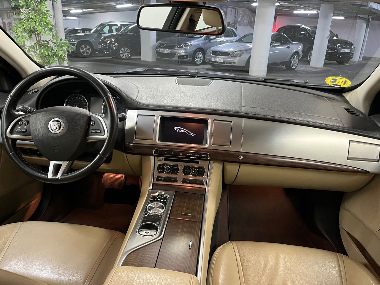 Jaguar XF XF Sportbrake 2.2D Luxury - Foto 10