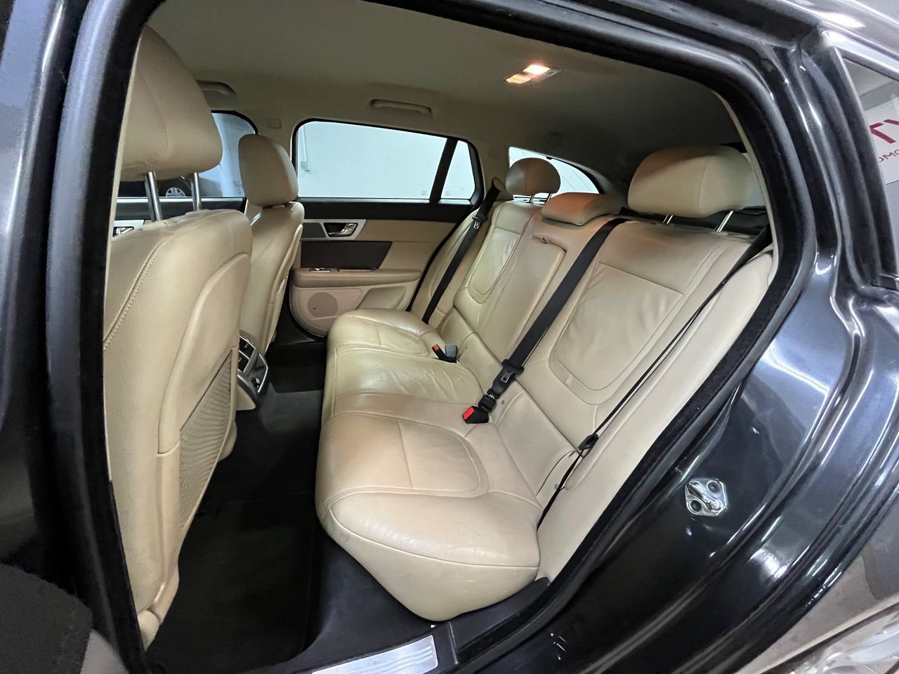 Jaguar XF XF Sportbrake 2.2D Luxury - Foto 14