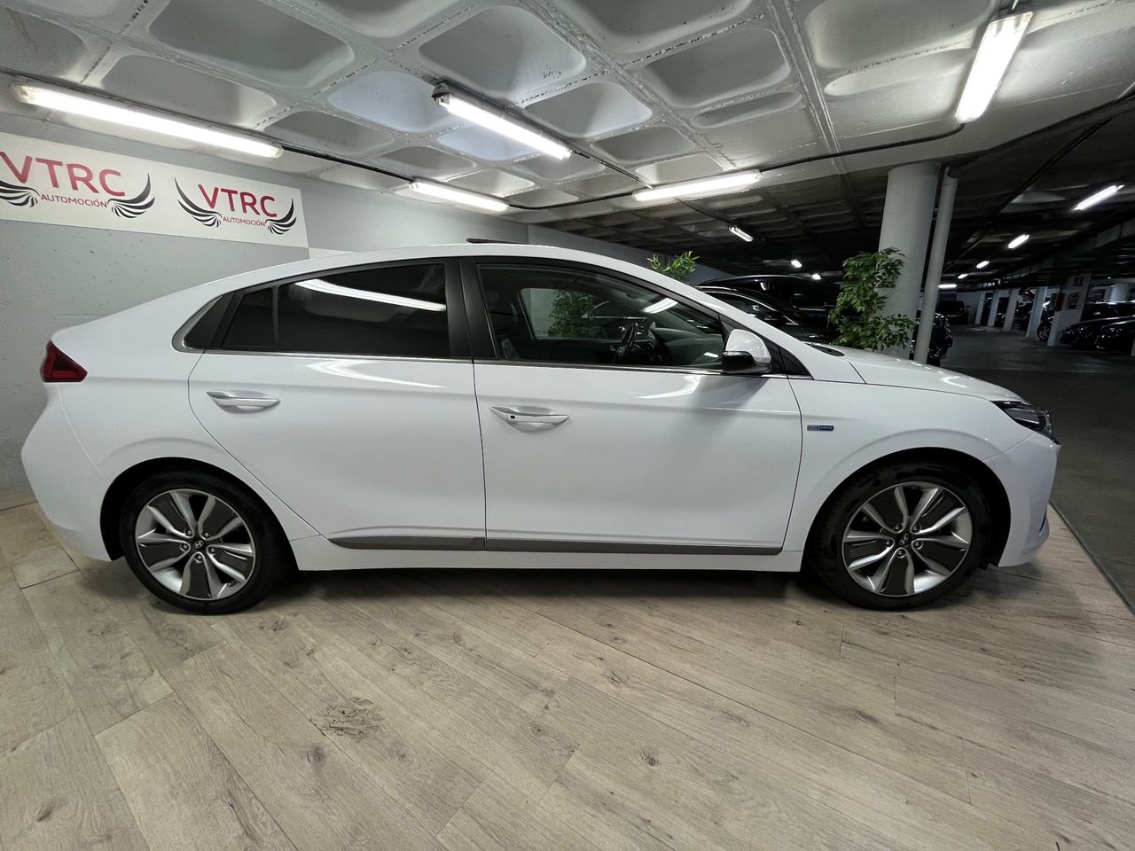 Hyundai IONIQ Híbrido 1.6 GDI 104 kW - Foto 10