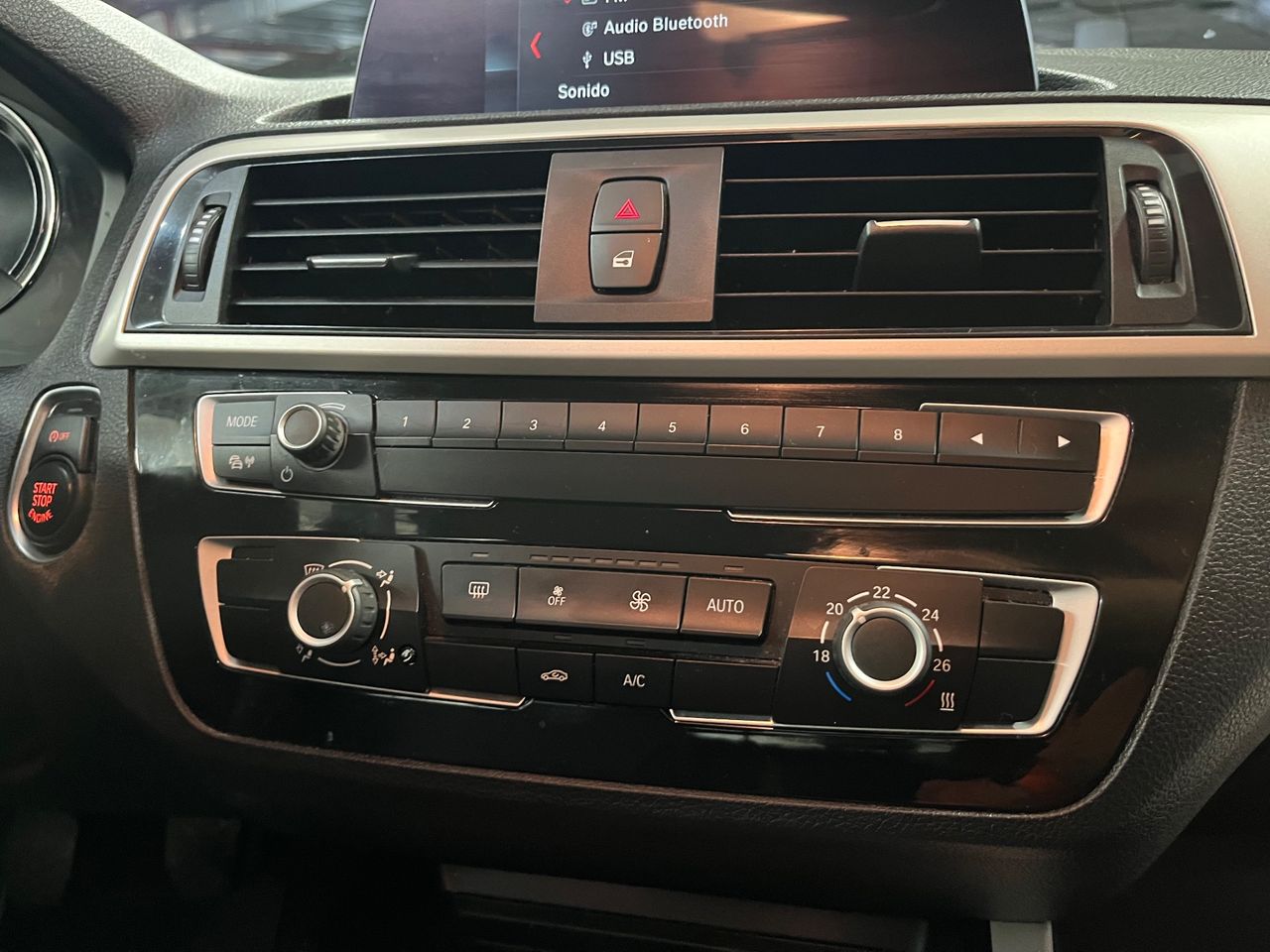 BMW Serie 1 116d 5p - Foto 8