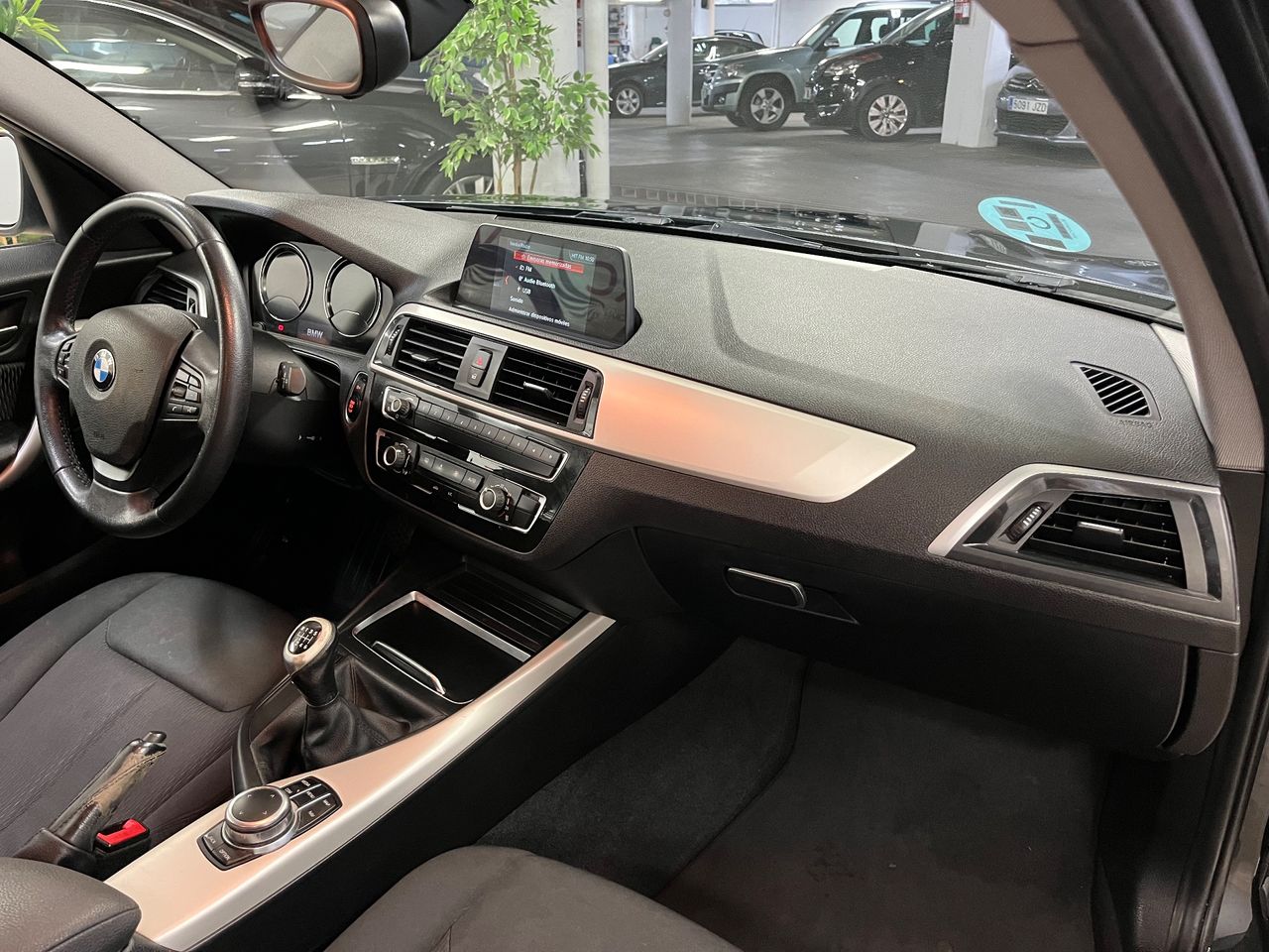 BMW Serie 1 116d 5p - Foto 5