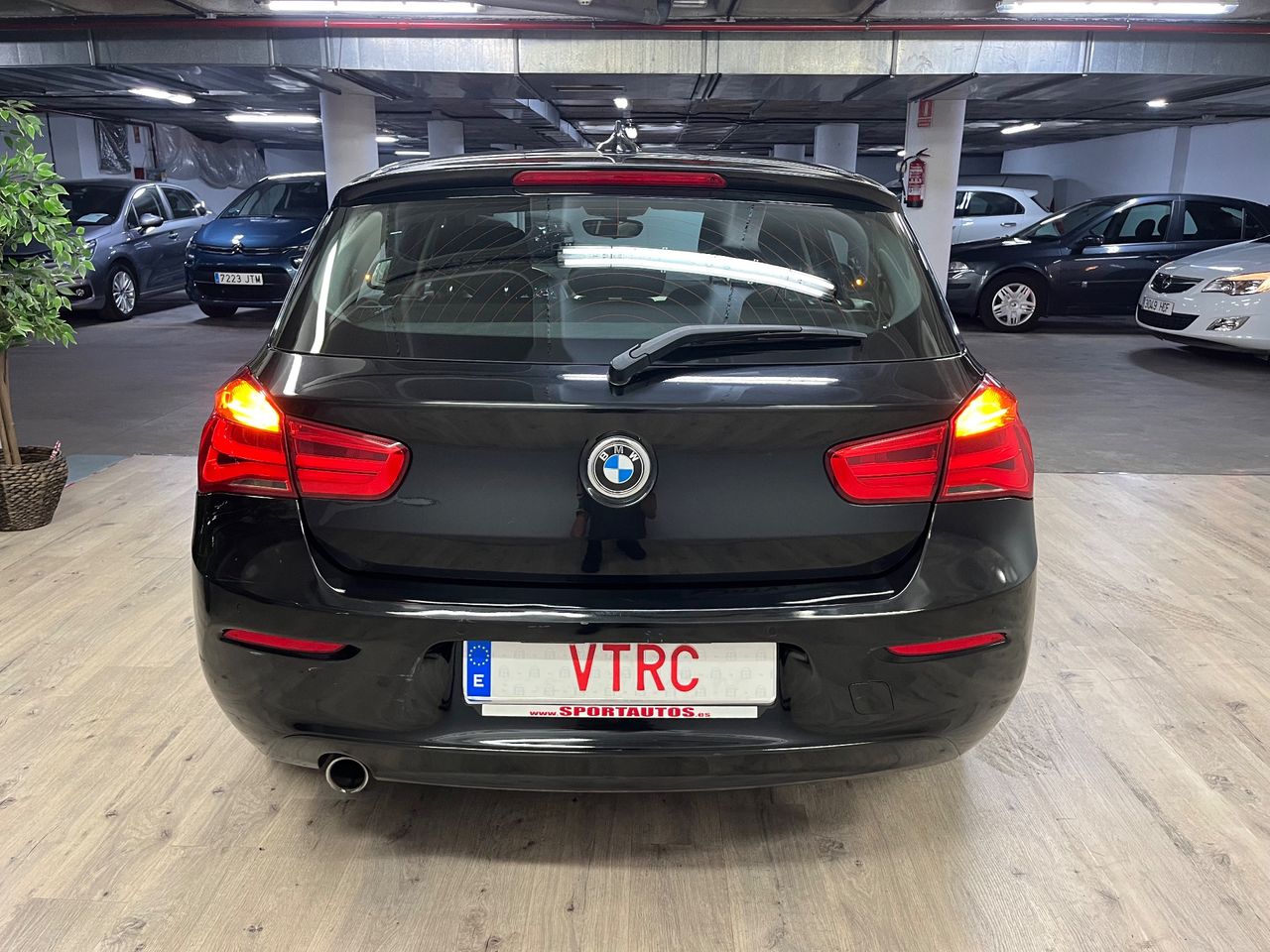 BMW Serie 1 116d 5p - Foto 23