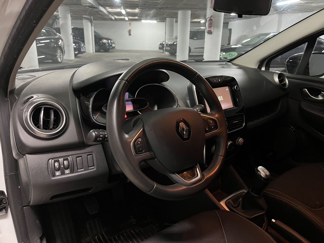 Renault Clio Limited 1.2 16v 55 kW - Foto 10