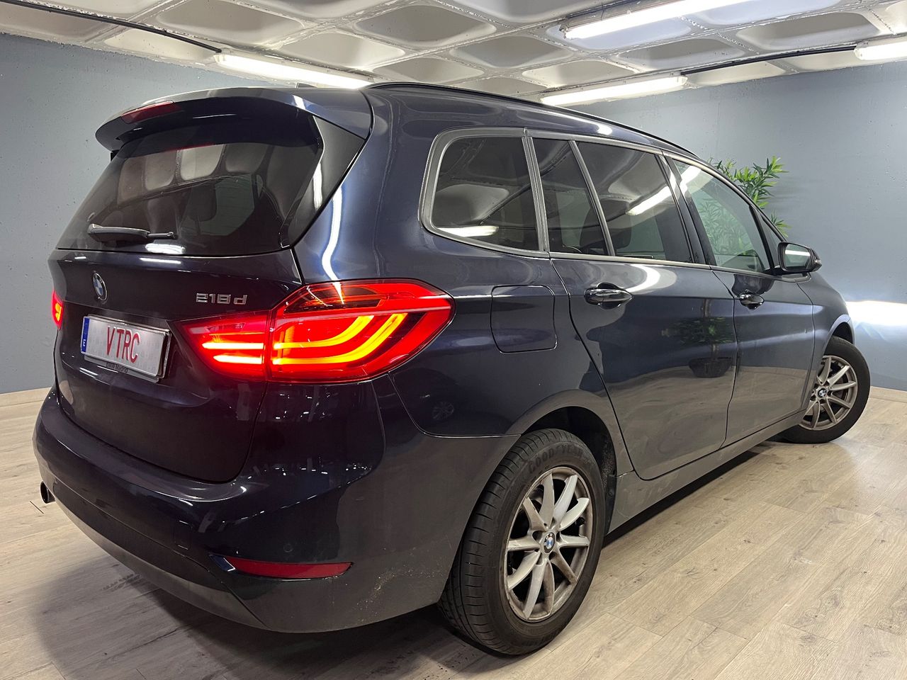 BMW Serie 2 Gran Tourer 218d Gran Tourer Aut. 7 plazas - Foto 28