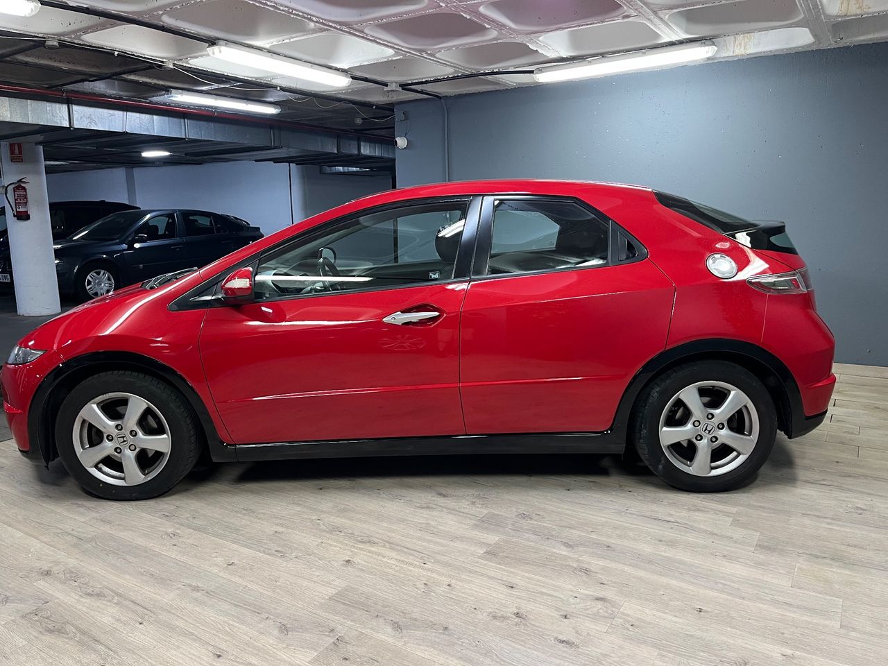 Honda Civic 3p 1.4 i-VTEC Type S - Foto 4