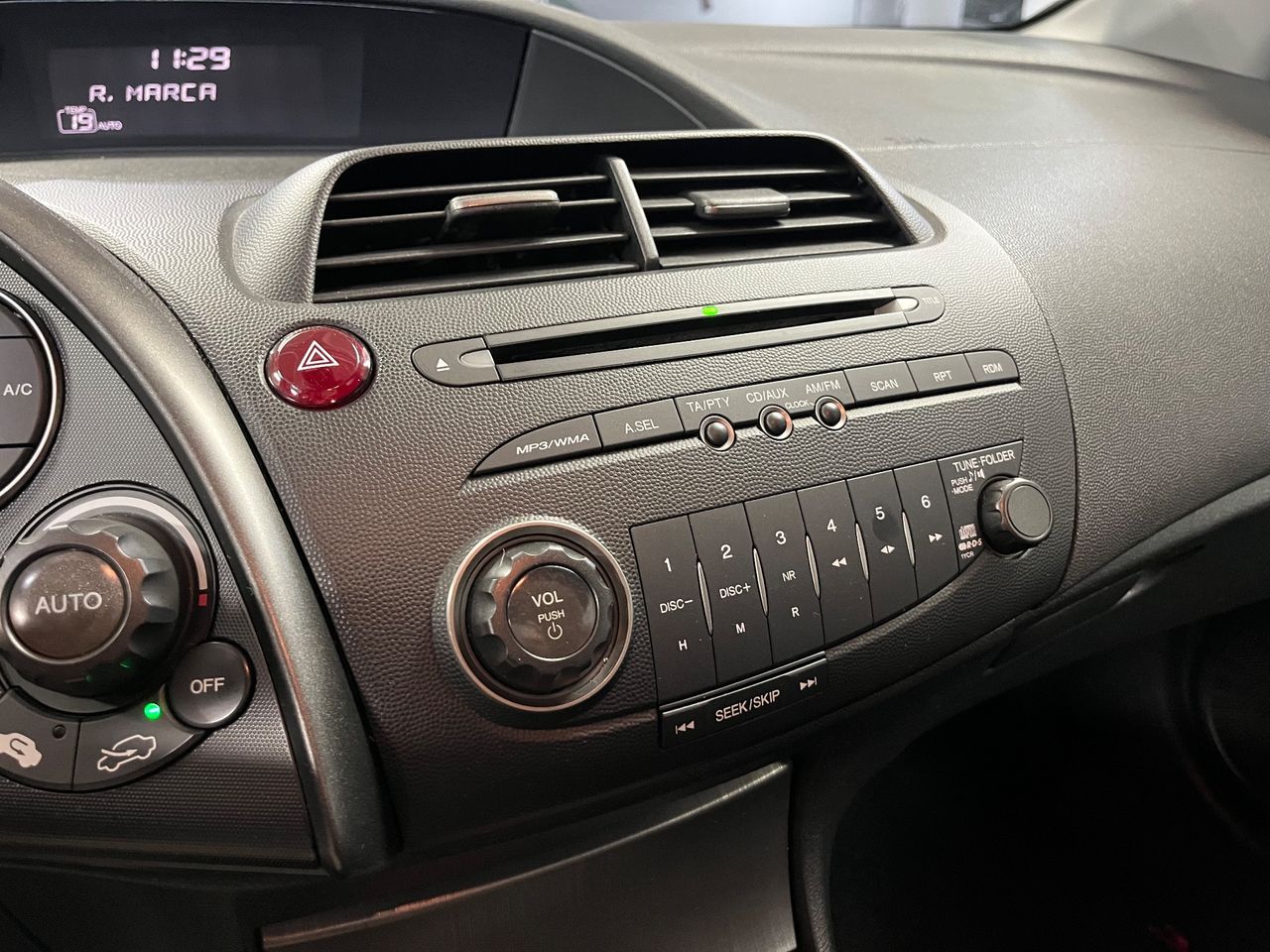 Honda Civic 3p 1.4 i-VTEC Type S - Foto 15
