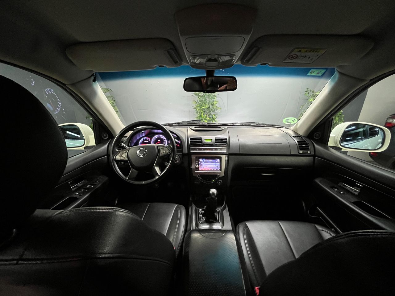SsangYong Rexton W 200 e-XDi Limited 4x4 - Foto 14