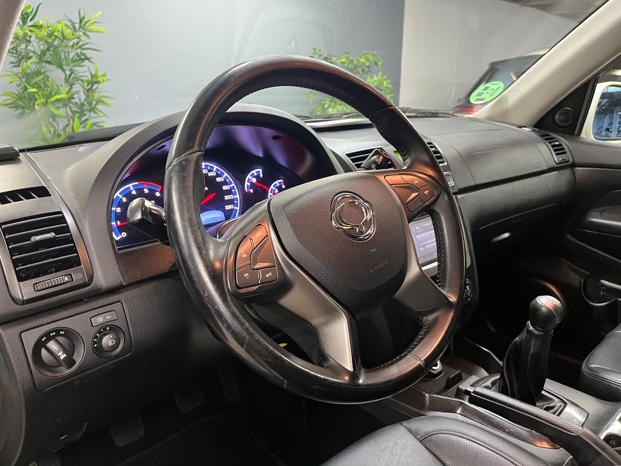 SsangYong Rexton W 200 e-XDi Limited 4x4 - Foto 25