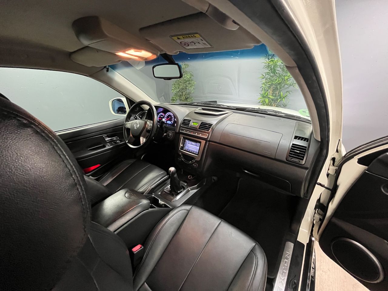 SsangYong Rexton W 200 e-XDi Limited 4x4 - Foto 20