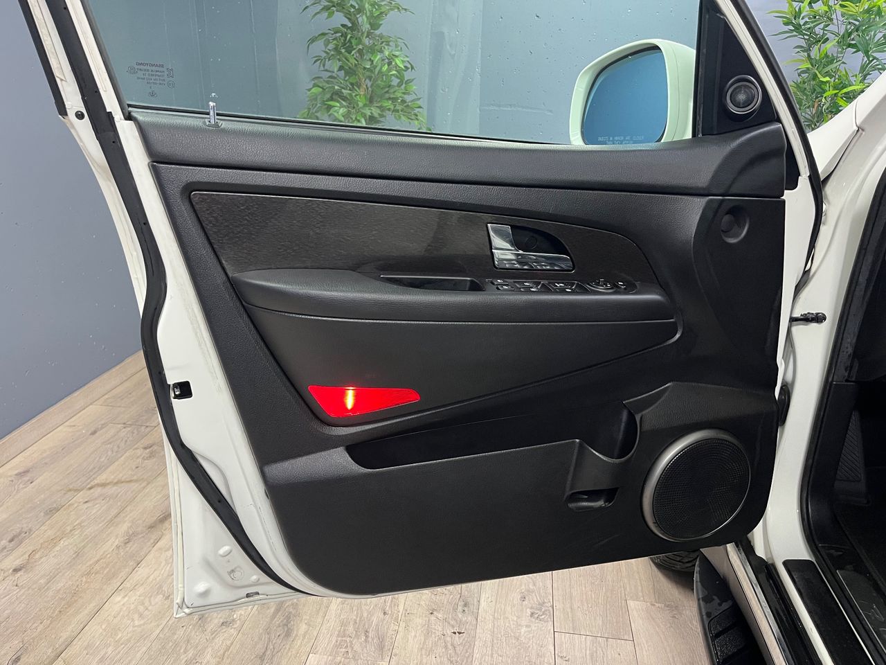 SsangYong Rexton W 200 e-XDi Limited 4x4 - Foto 21