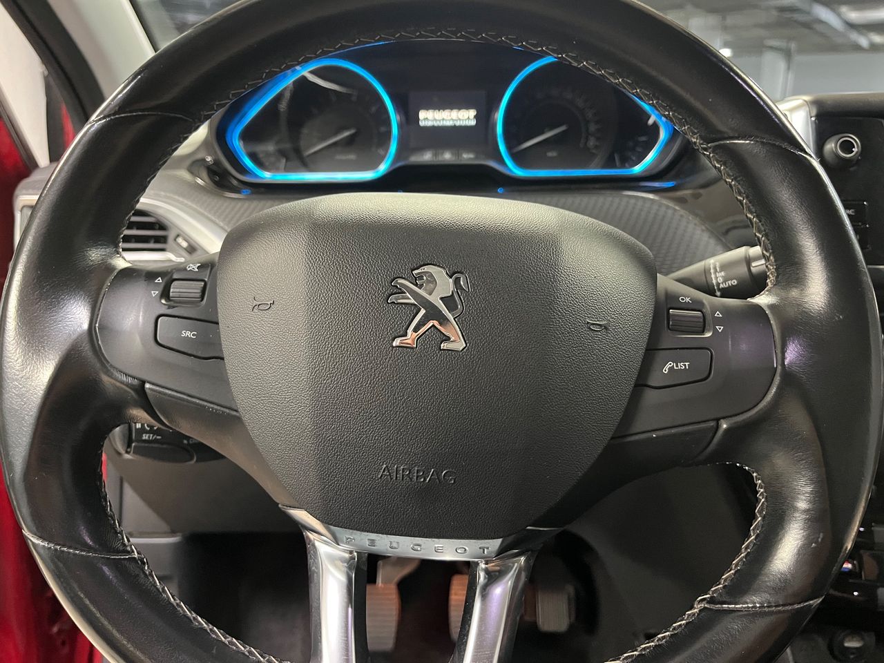 Peugeot 2008 Allure 1.2 PureTech 110 S&S - Foto 16