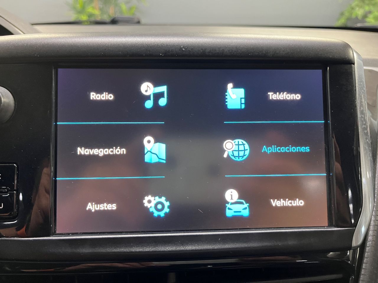 Peugeot 2008 Allure 1.2 PureTech 110 S&S - Foto 22