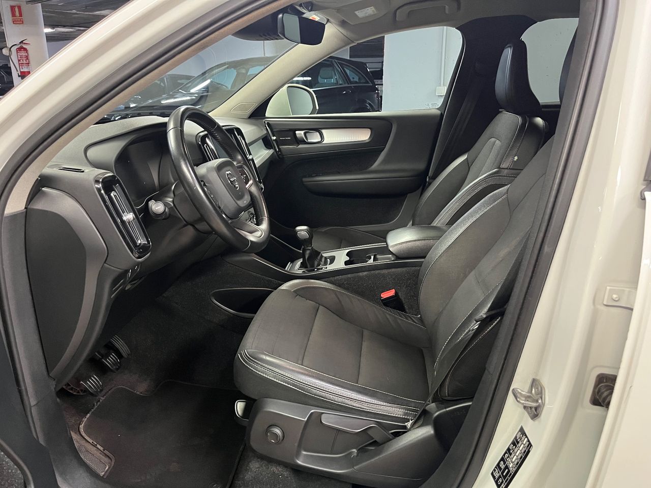 Volvo XC40 D3 - Foto 17