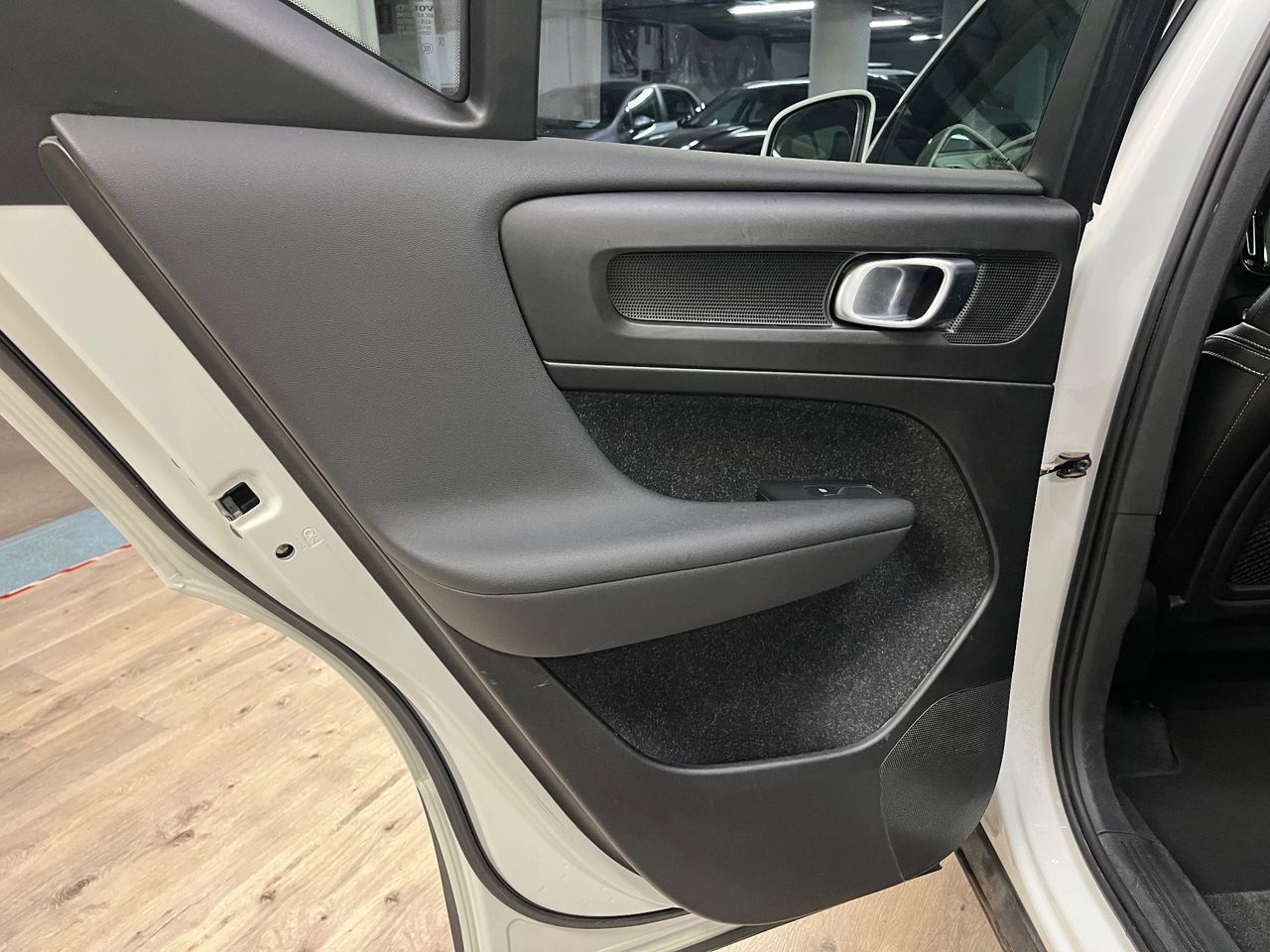 Volvo XC40 D3 - Foto 16