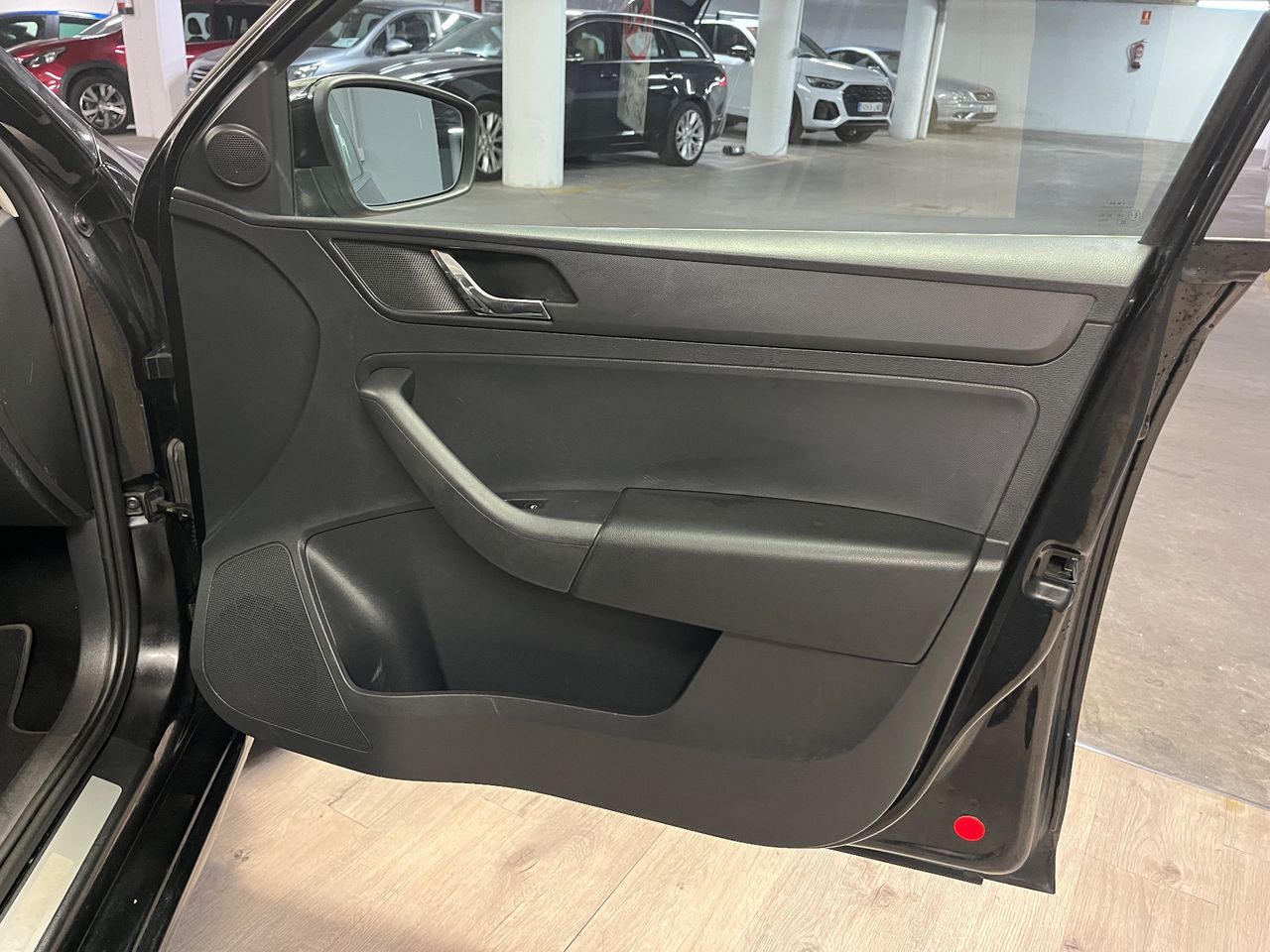 Skoda Rapid 1.6 TDI CR 105 CV Active - Foto 6