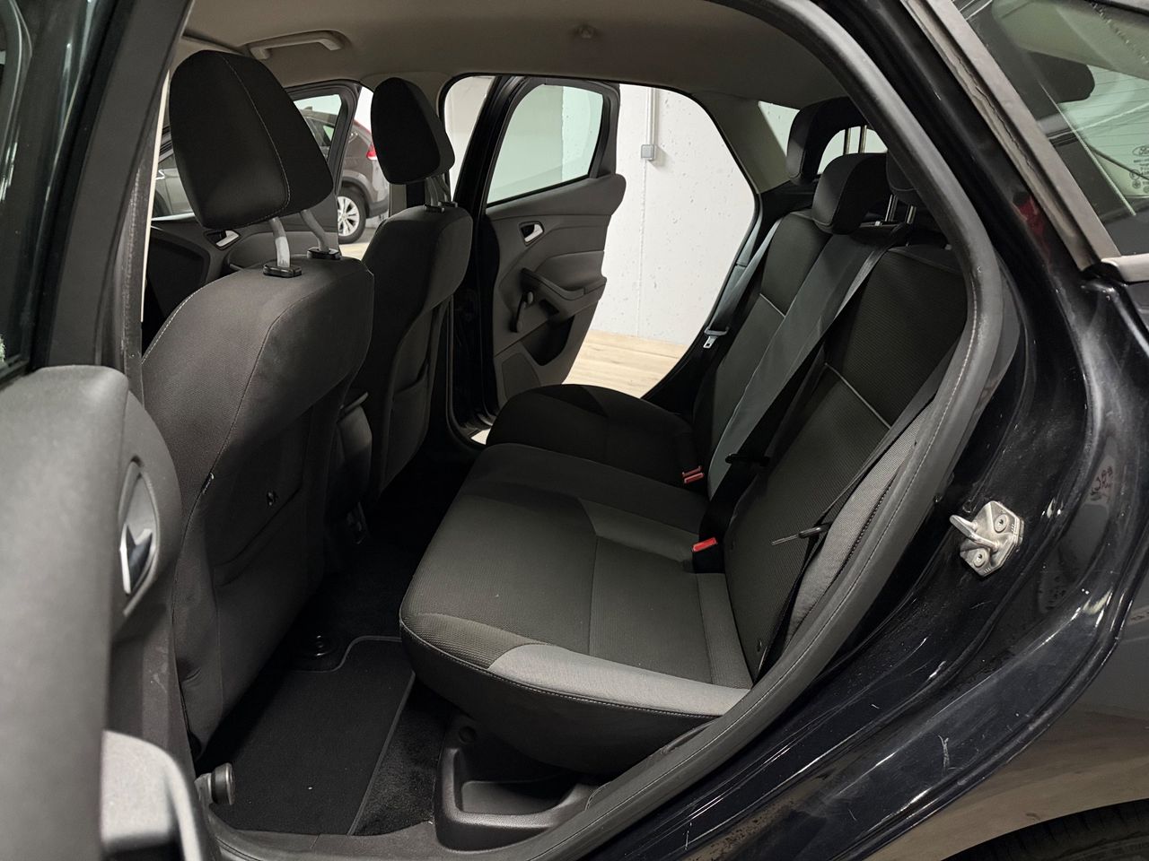 Ford Focus Berlina Trend 1.0 EcoBoost  Auto-Start-Stop 100 CV - Foto 15