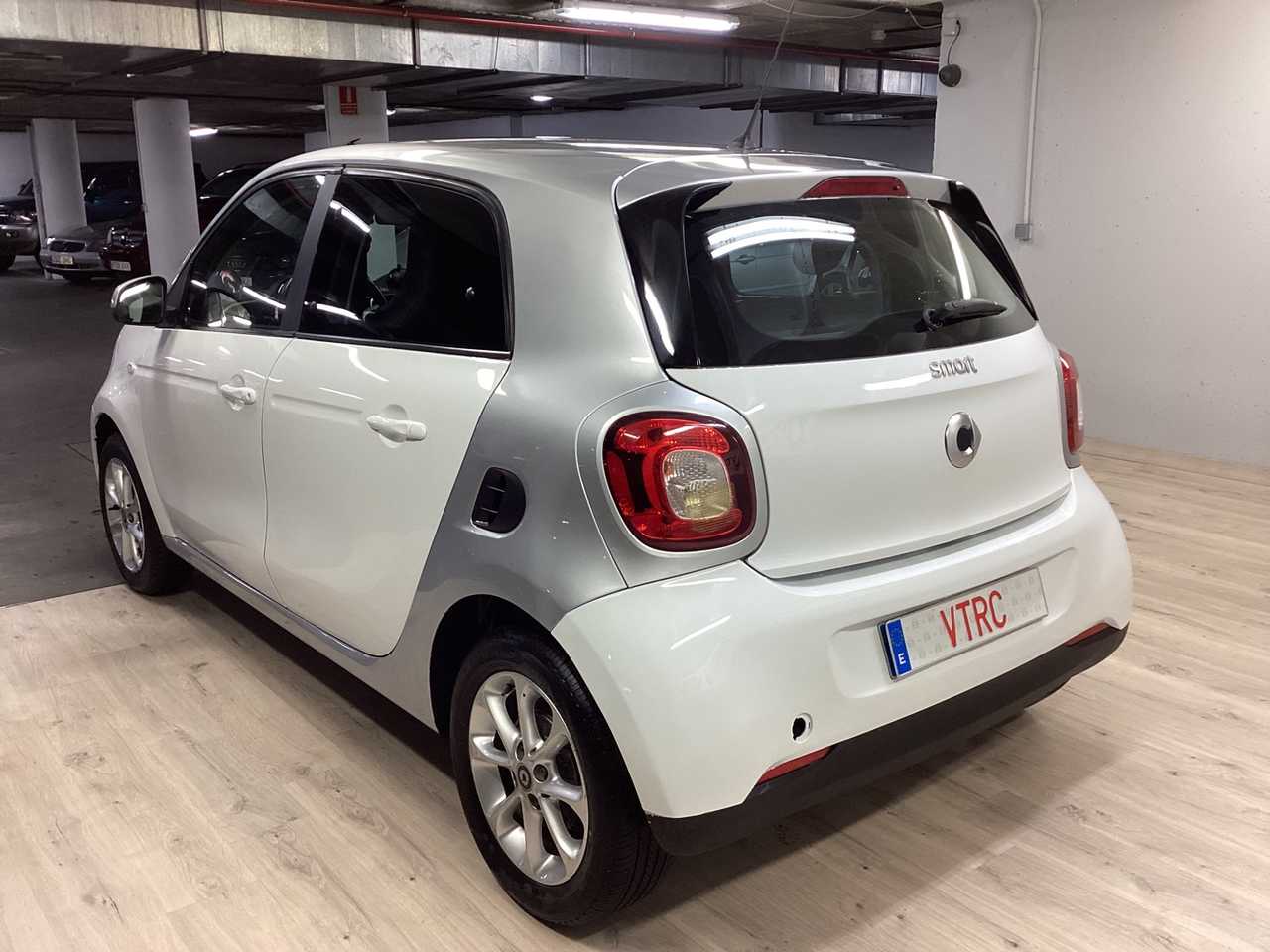 Smart Forfour 60kW81CV electric drive 5p.  - Foto 17