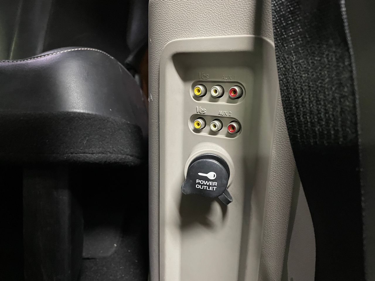 Lancia Voyager 2.8CRDi  - Foto 11