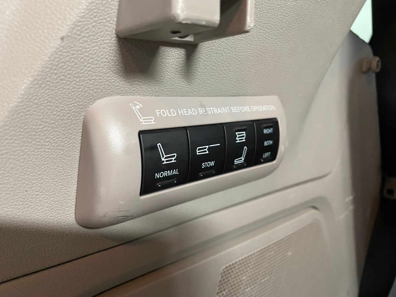 Lancia Voyager 2.8CRDi  - Foto 23