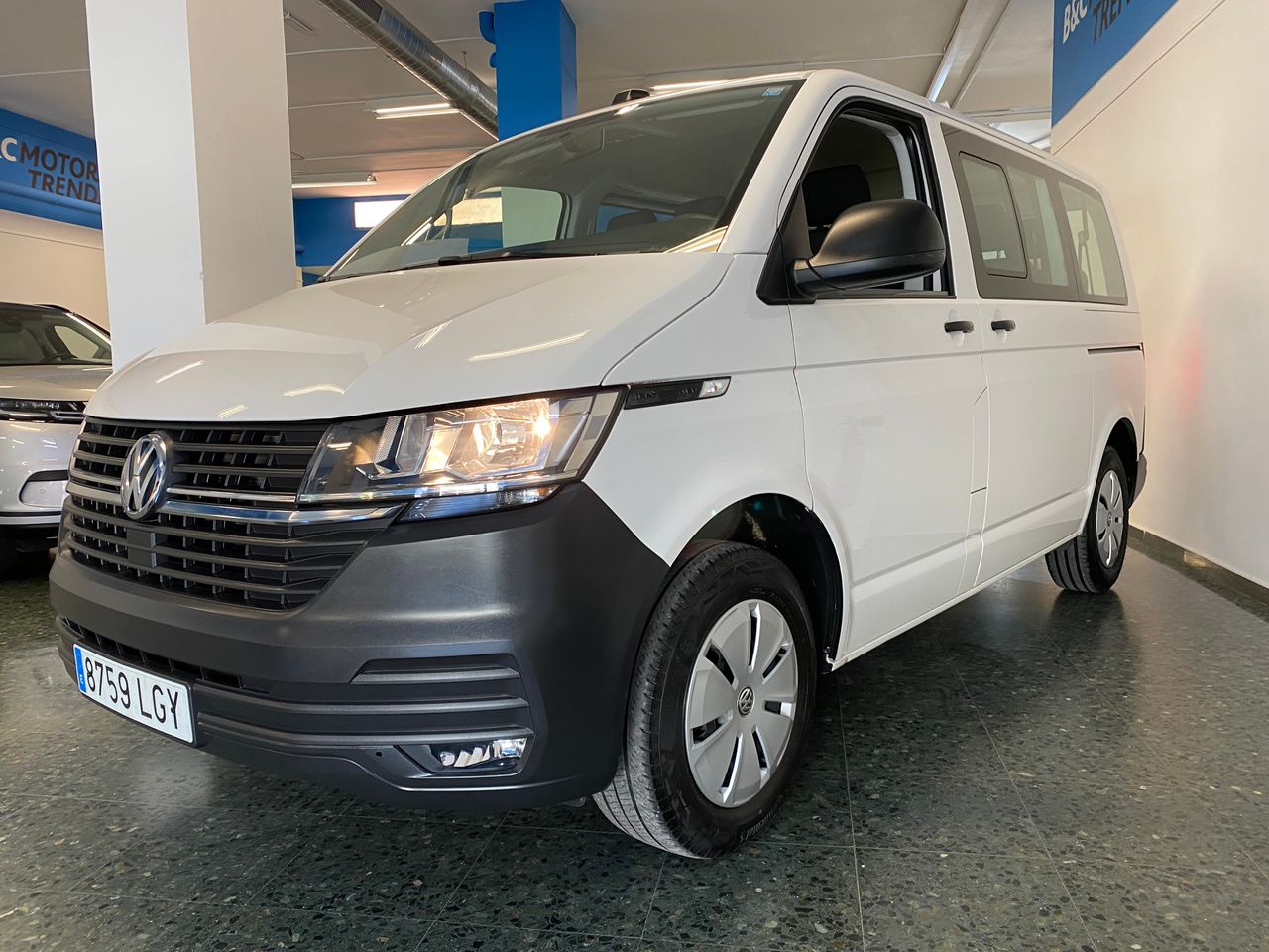Espectacular centro  de segunda mano - volkswagen transporter 2020 /