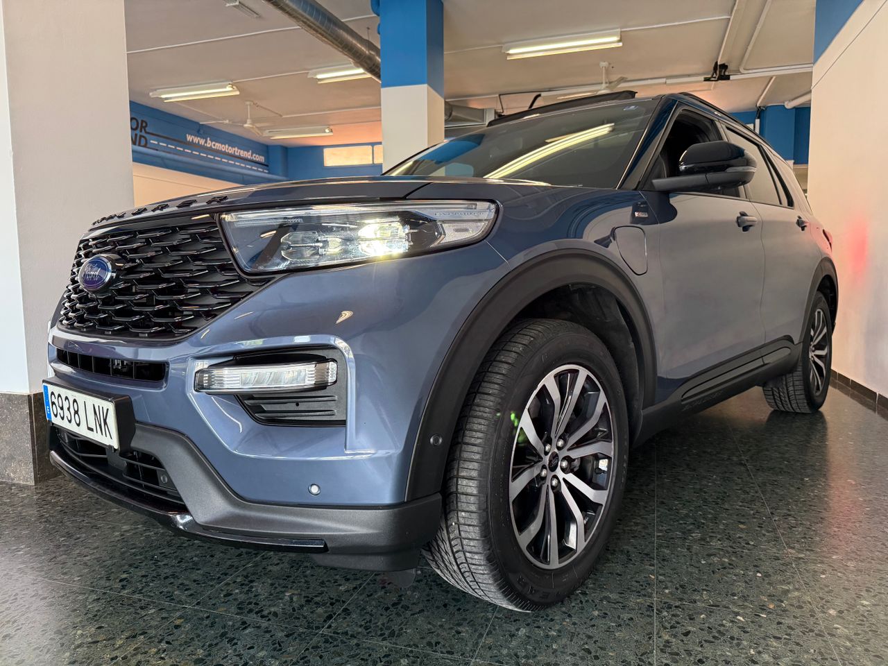 Foto ford explorer 2021 /