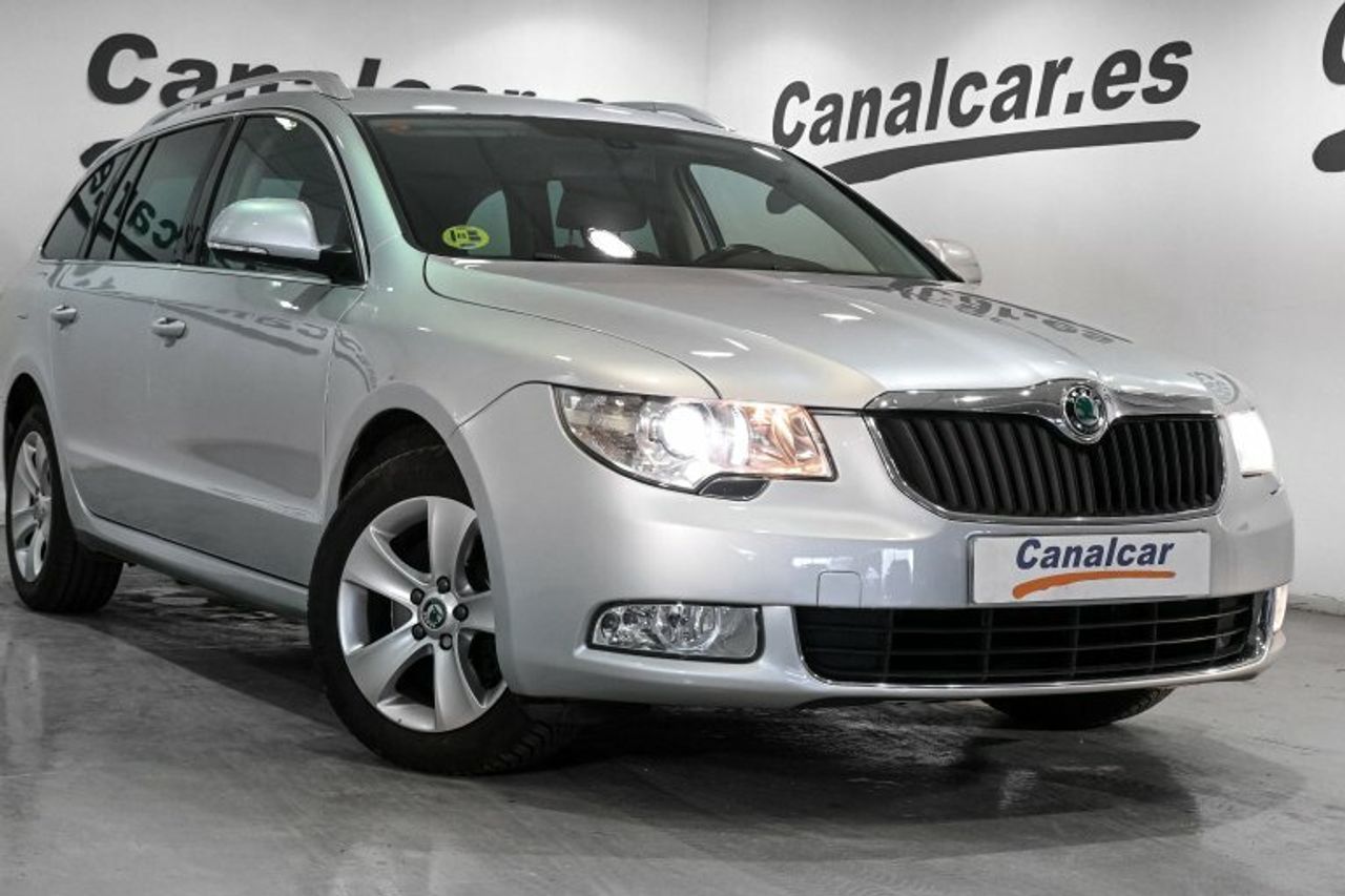 skoda superb 2010 / foto grande (3)