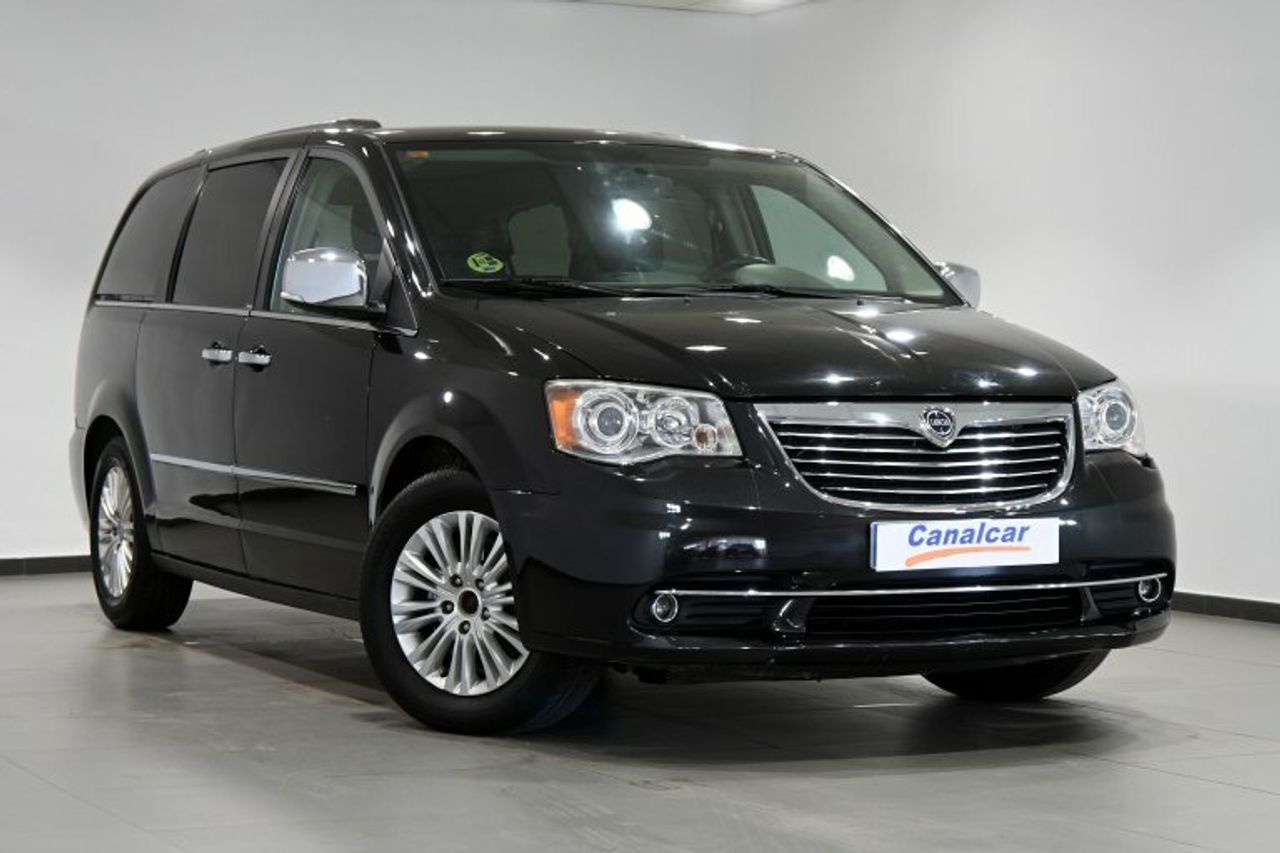 lancia voyager 2012 / foto grande (3)