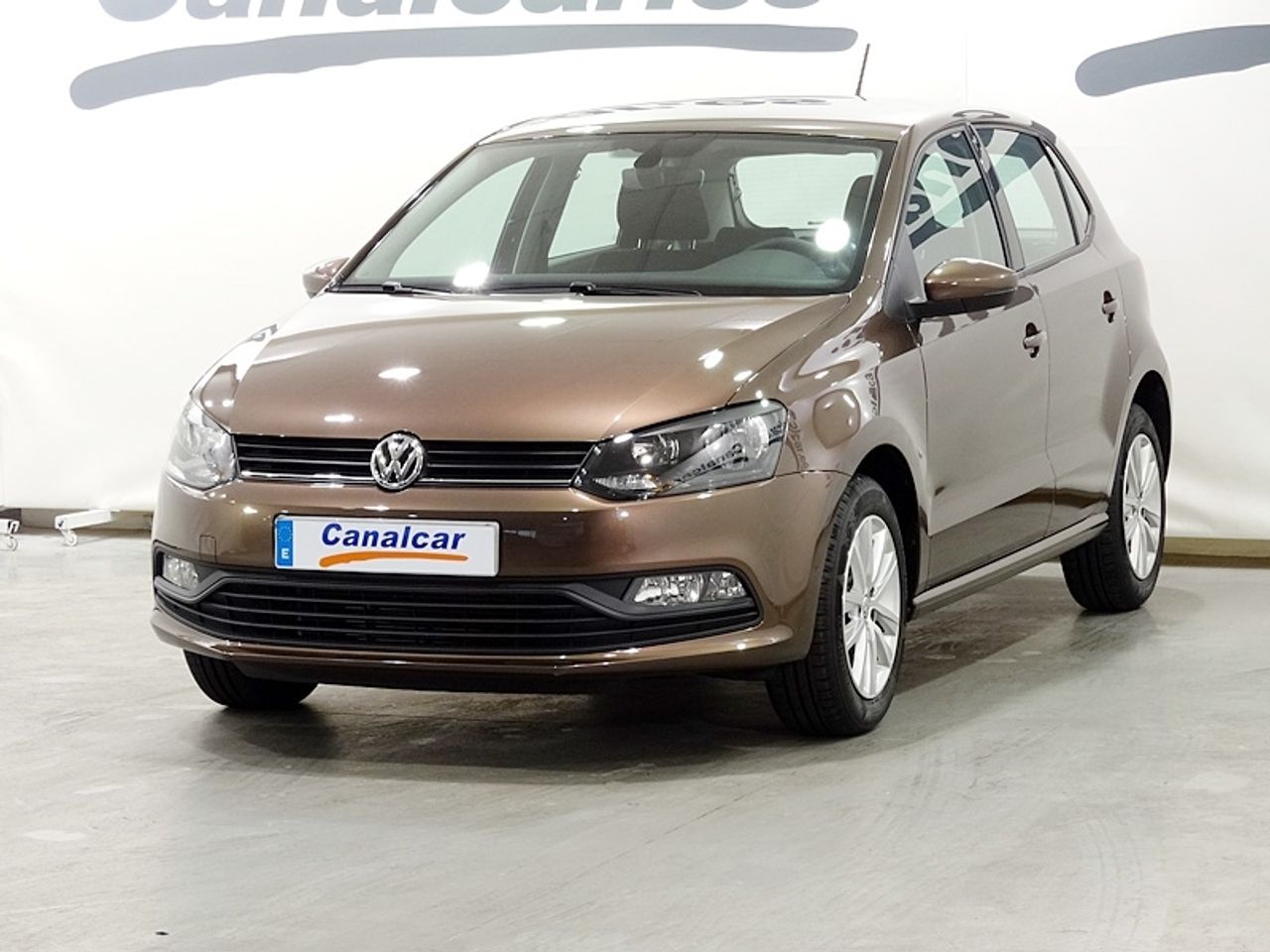 Volkswagen Polo ocasión segunda mano 2017 Gasolina por 12.995€ en Madrid
