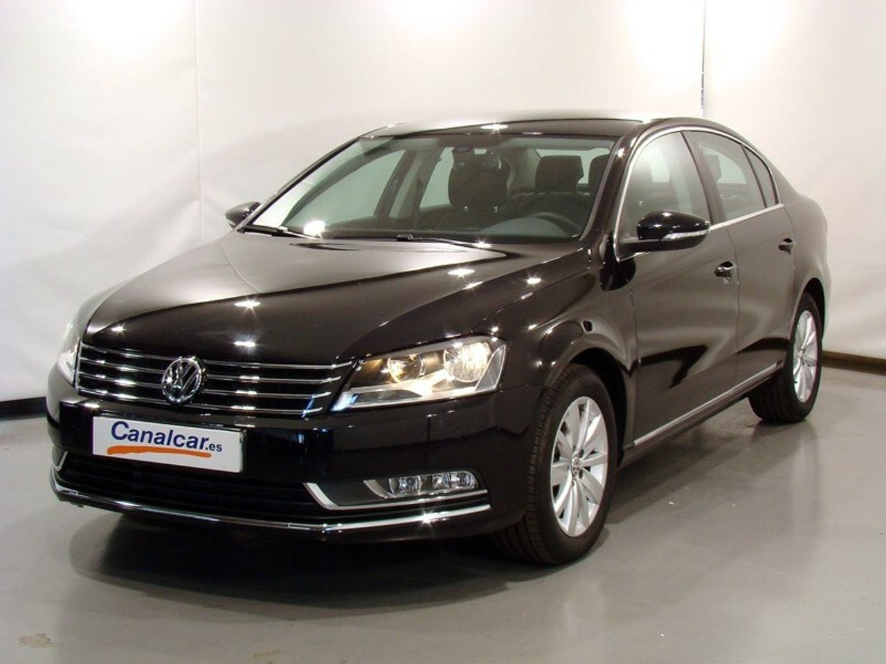 Volkswagen Passat ocasión segunda mano 2011 Diésel por 10.650€ en Madrid